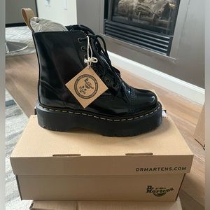 Dr. Martens Vegan Sinclair Boots